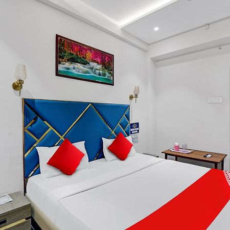Hotel O Shree Palace Utran Екстер'єр фото